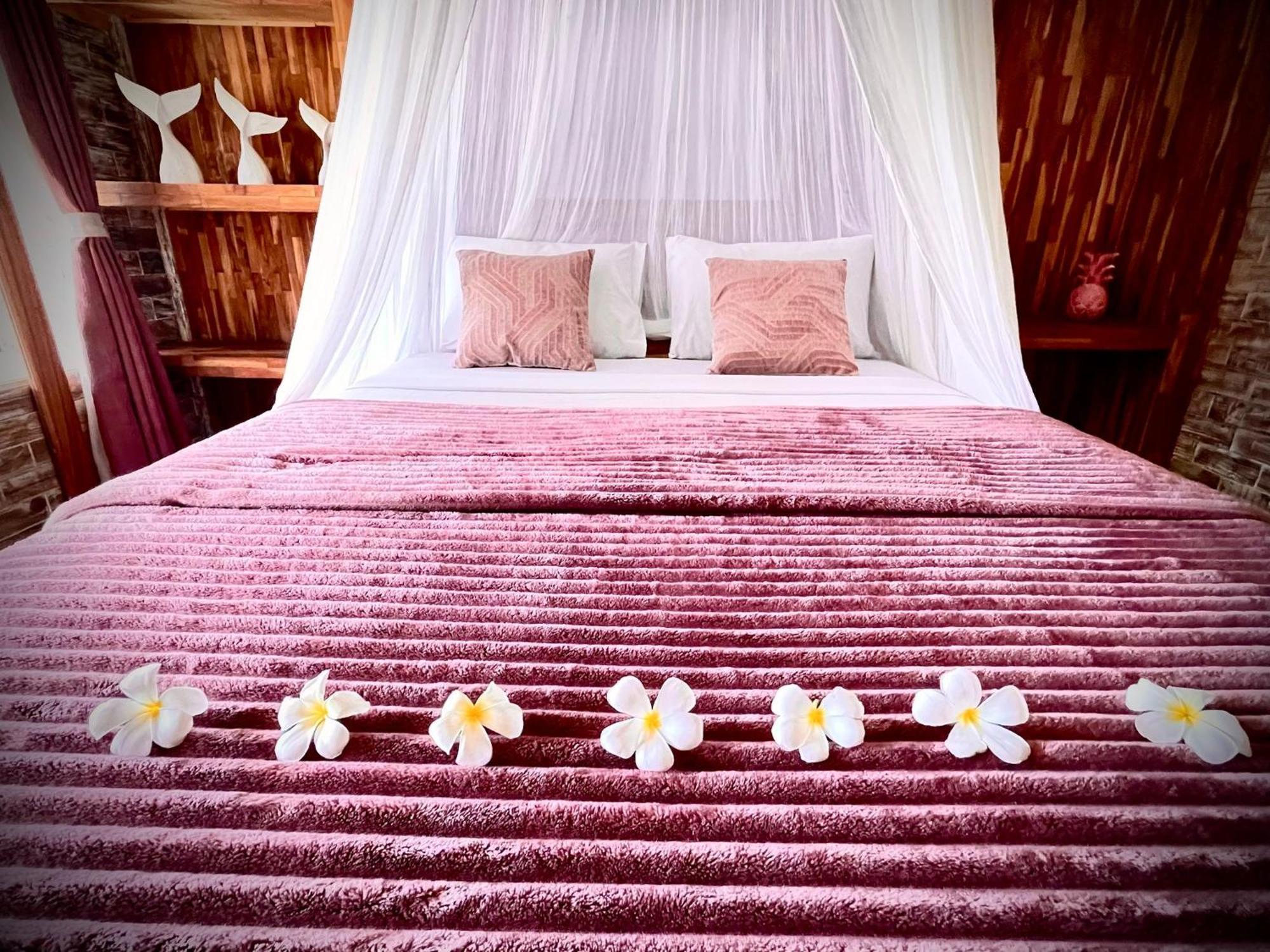 Purple Beach - Maithelia - Gili Air Zewnętrze zdjęcie