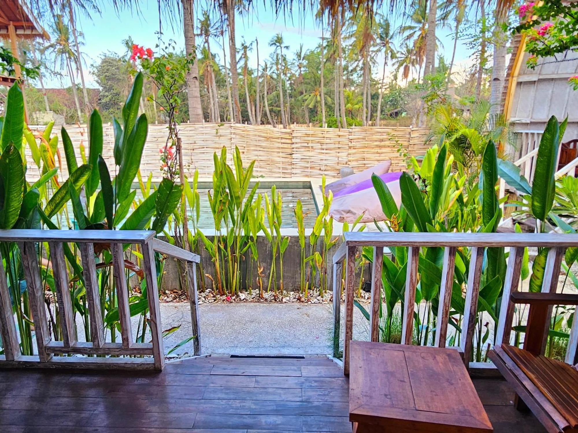Purple Beach - Maithelia - Gili Air Zewnętrze zdjęcie